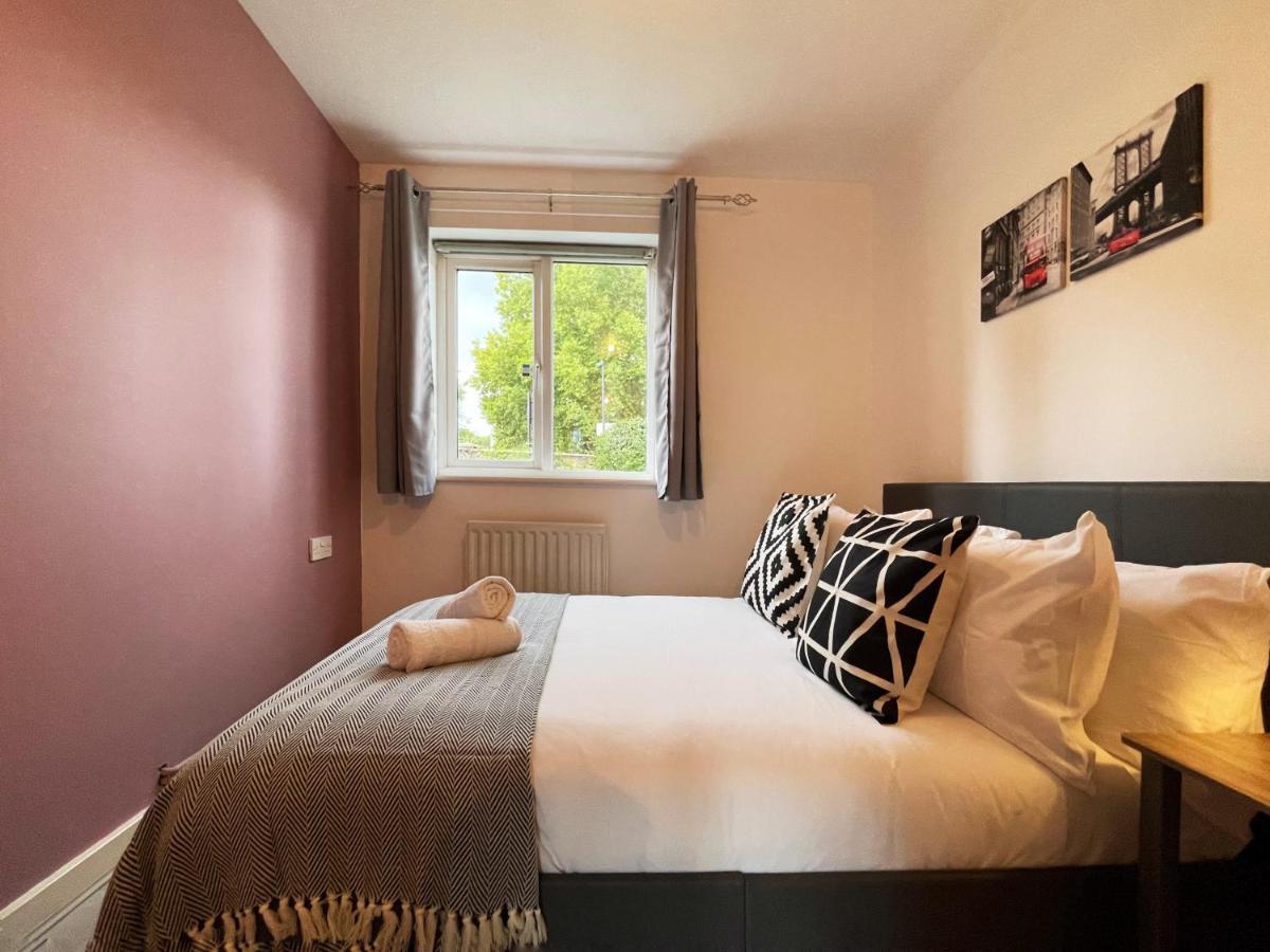 Jessica'S Place At Whitechapel Londra Exterior foto